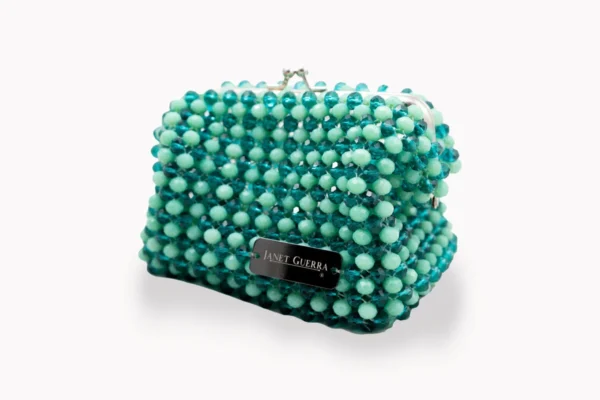 BOLSA PEQUEÑA DE CRISTALELS COLOR AQUE MATE Y PERLA CELESTE.