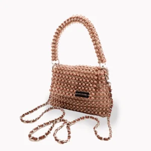 BOLSA MEDIANA DE CRISTALES COCOA CLARO Y PERLA COLOR CAFÉ MOCCA