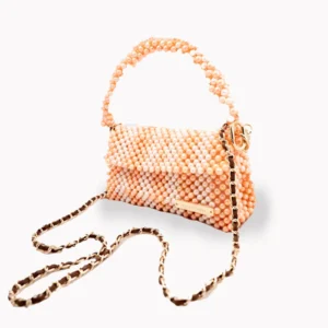 BOLSA MEDIANA DE CRISTALAES TIPO PERLA COLOR BLANCO Y SALMON