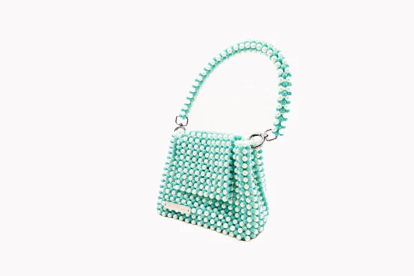 BOLSA MEDIANA DE CRISTALES AQUA MATE Y PERLAS COLOR VERDE MENTA CON AZA DE LOS MISMOS COLORES